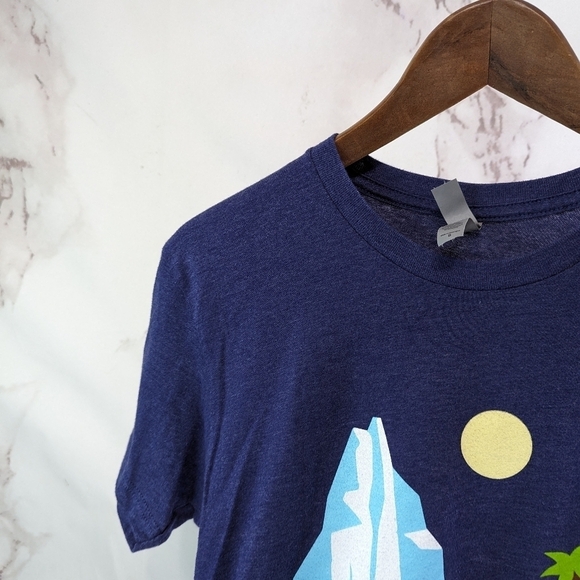 Science Shirt Men Small Good Planets Hard To Find Climate Change Evolution AAAS - Picture 2 of 11